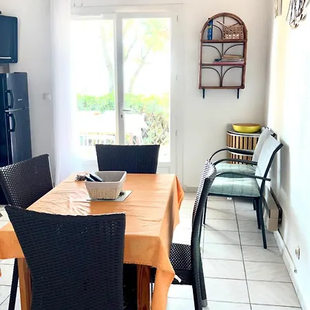 Holiday home Auxcheneslieges *