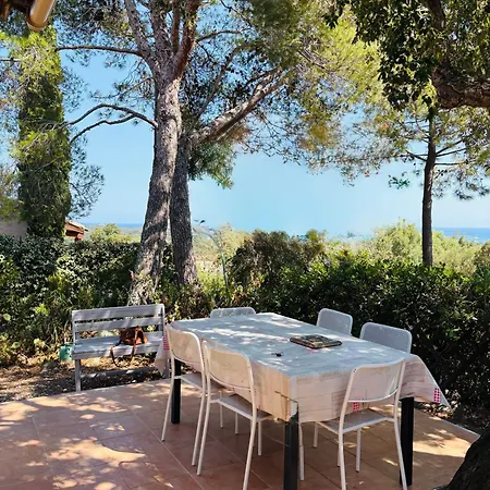Holiday home Auxcheneslieges *