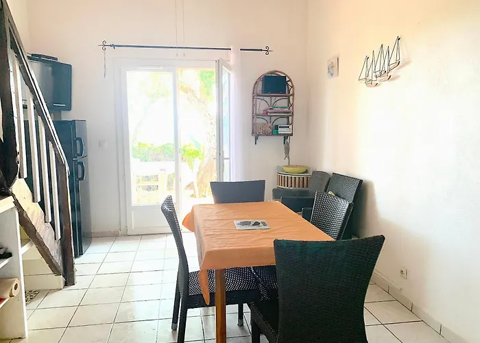 Holiday home Auxcheneslieges Lecci